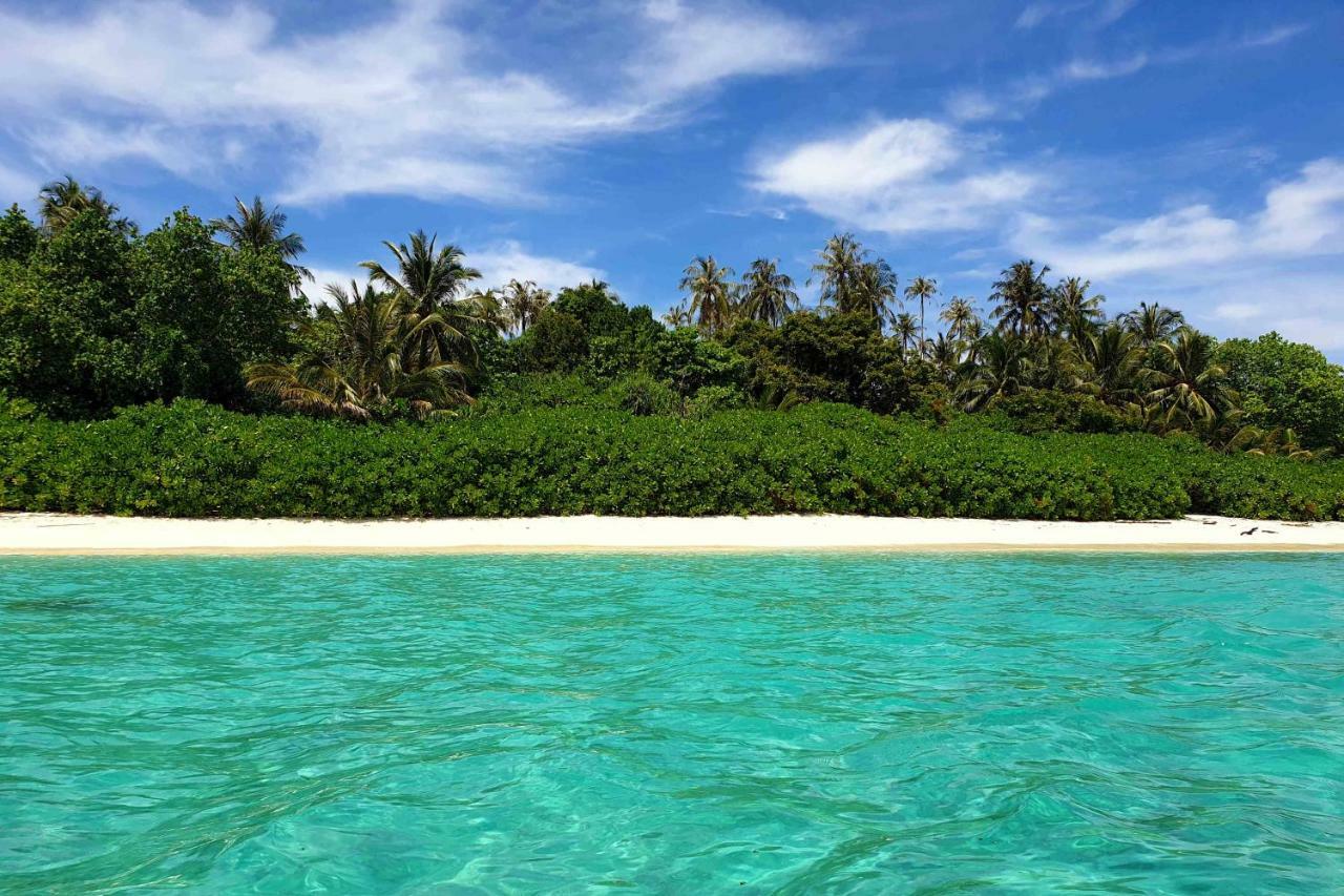 Ira Bungalows Pulau Banyak Alaban Exterior photo