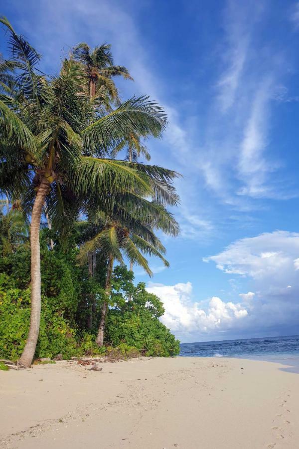 Ira Bungalows Pulau Banyak Alaban Exterior photo