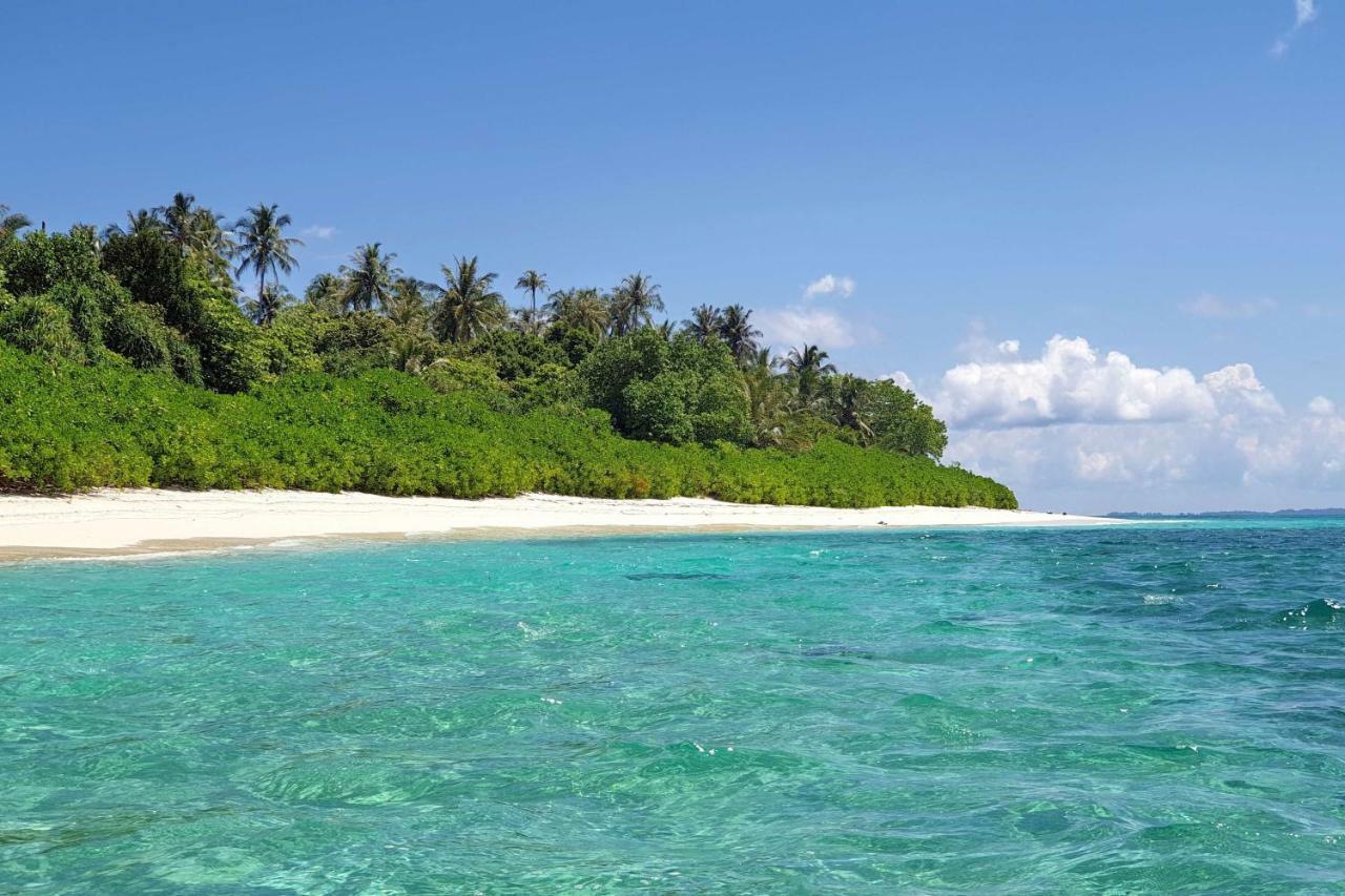 Ira Bungalows Pulau Banyak Alaban Exterior photo