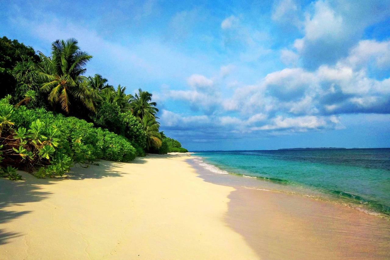 Ira Bungalows Pulau Banyak Alaban Exterior photo