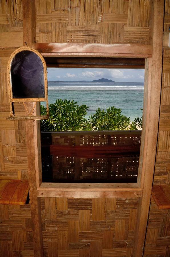 Ira Bungalows Pulau Banyak Alaban Exterior photo